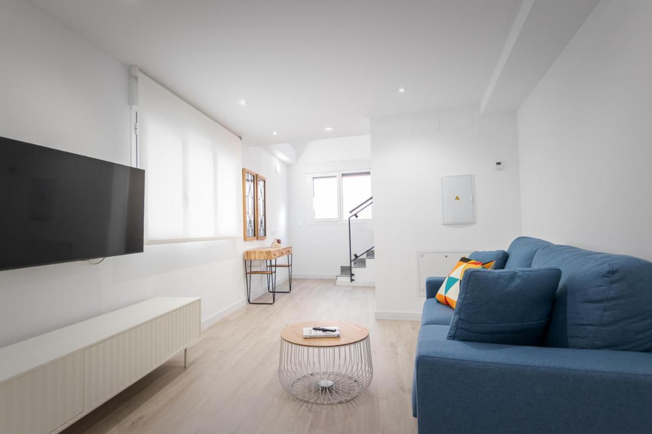 Apartamentos Soria Suites Extérieur photo