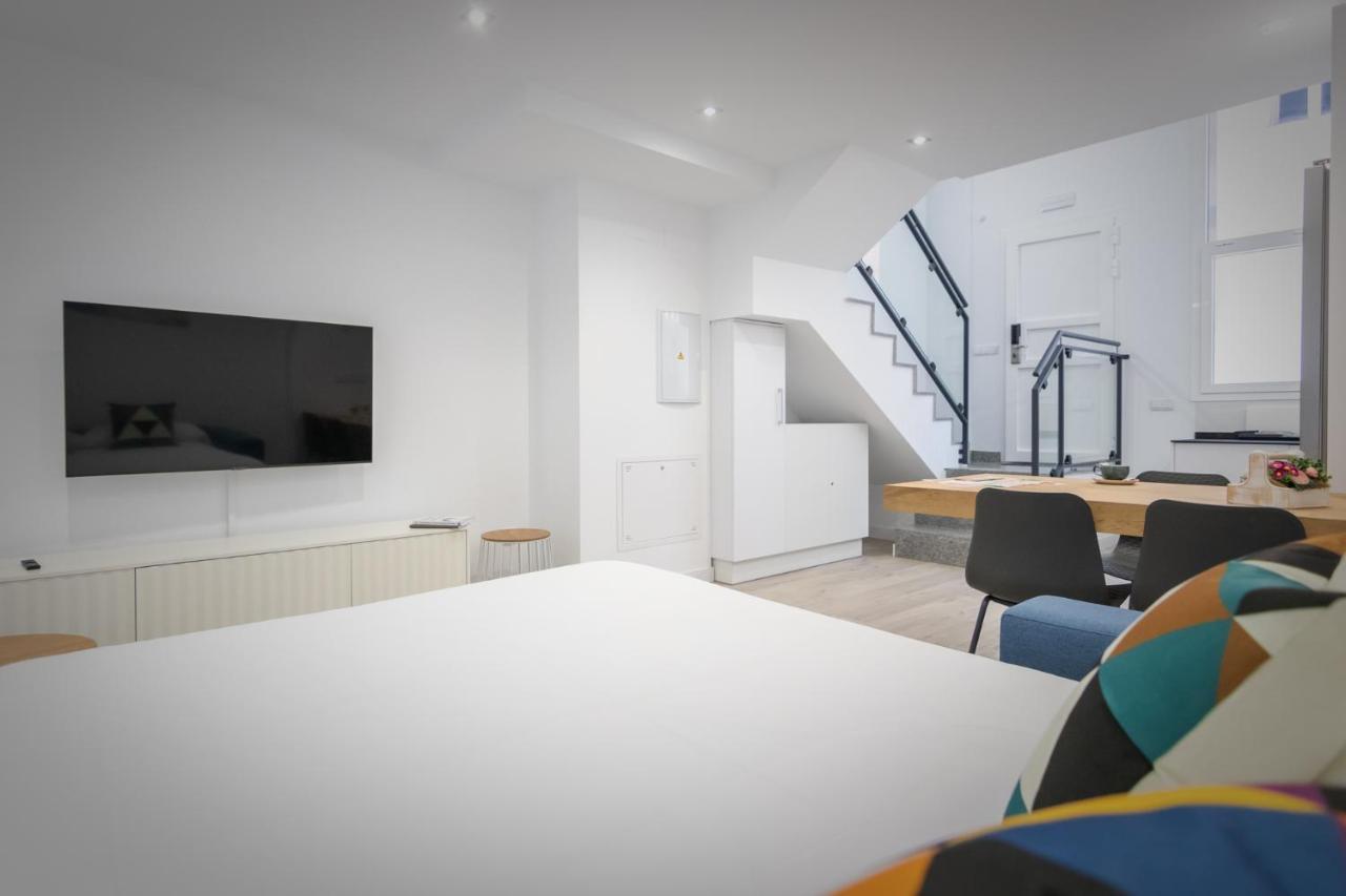 Apartamentos Soria Suites Extérieur photo