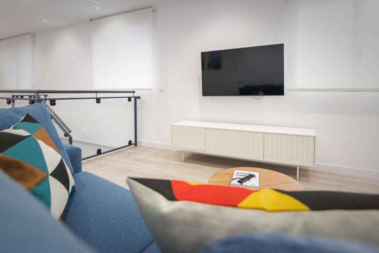 Apartamentos Soria Suites Extérieur photo