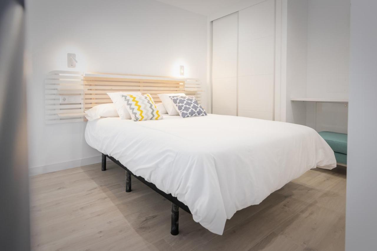 Apartamentos Soria Suites Extérieur photo