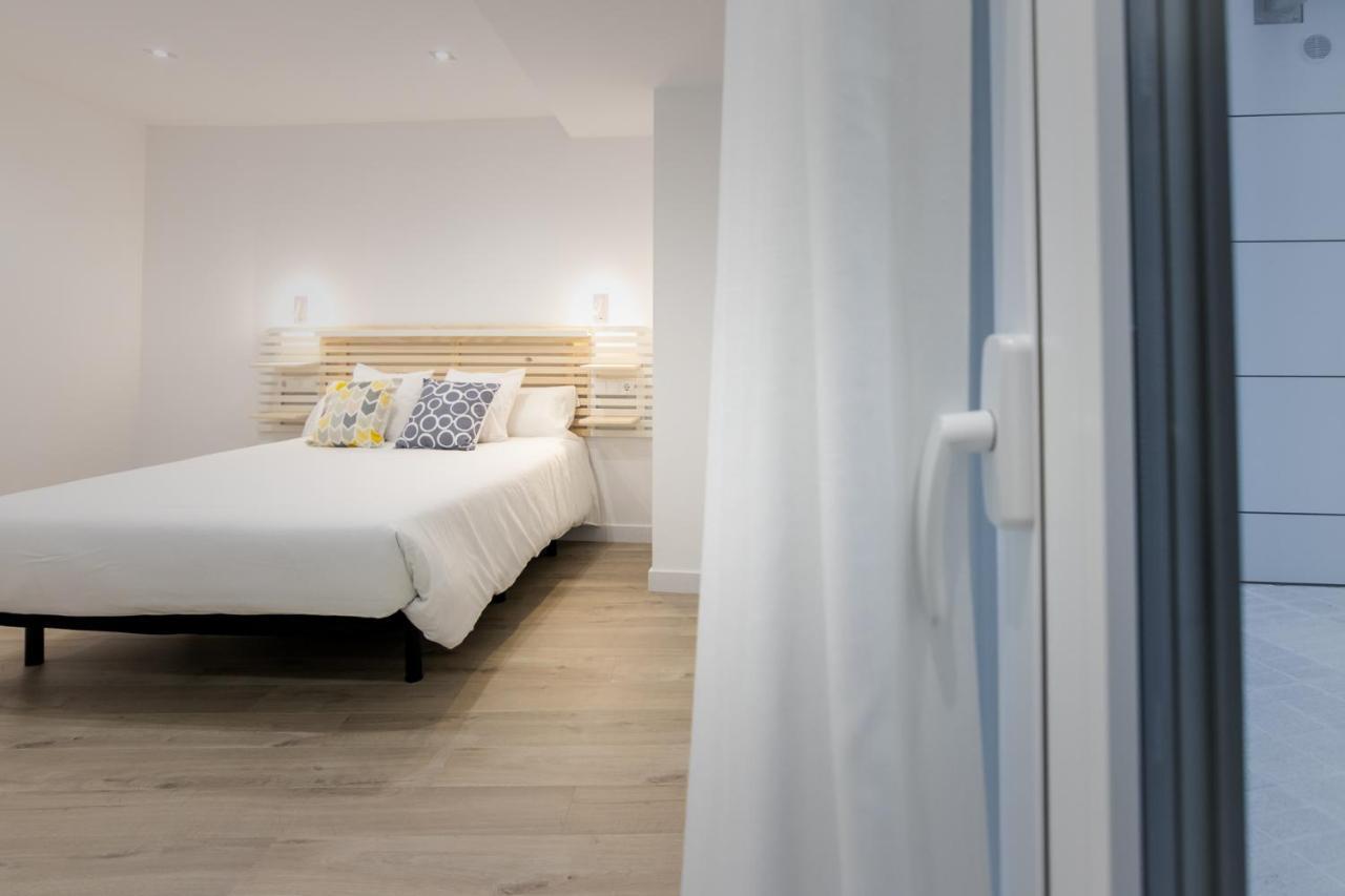 Apartamentos Soria Suites Extérieur photo